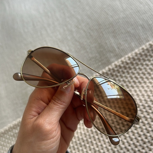 Coach Sunglasses (Womens) Worn Once! - Picture 4 of 5